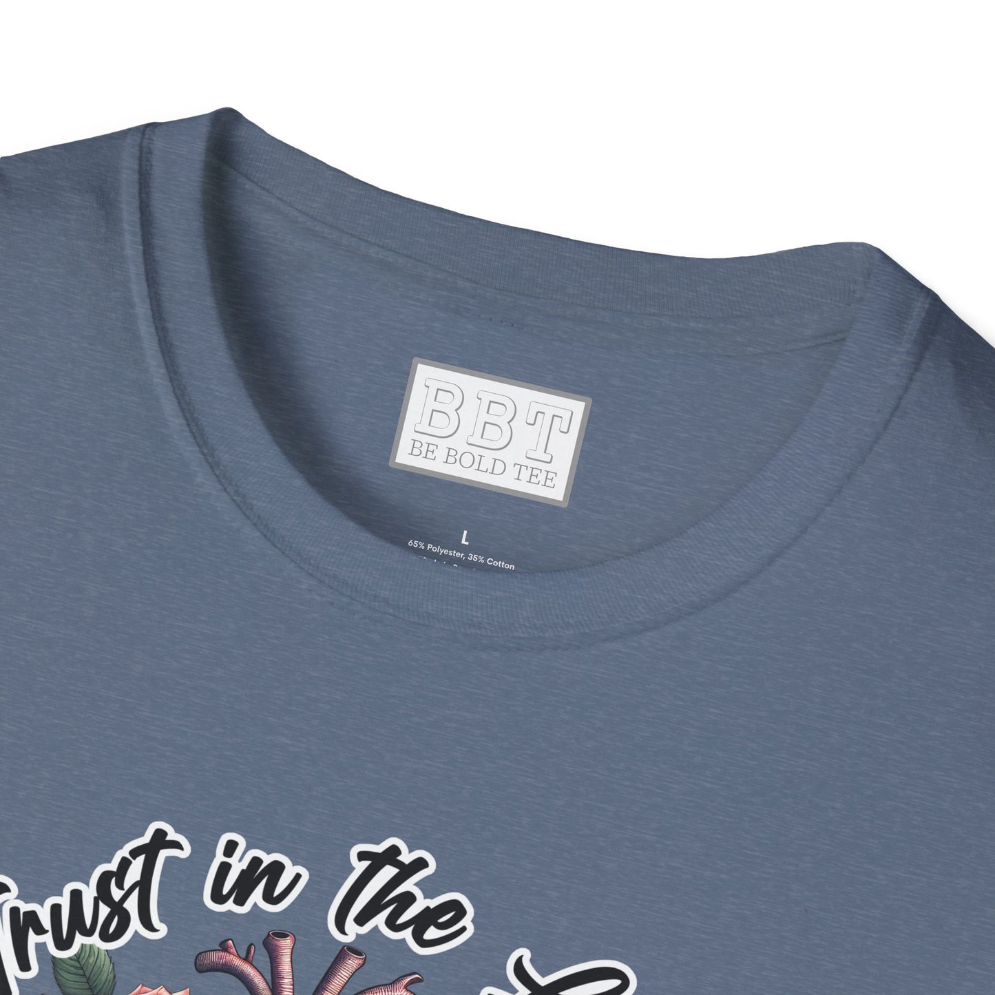 TRUST IN THE LORD WITH ALL YOUR HEART Tee-Shirt NEW!