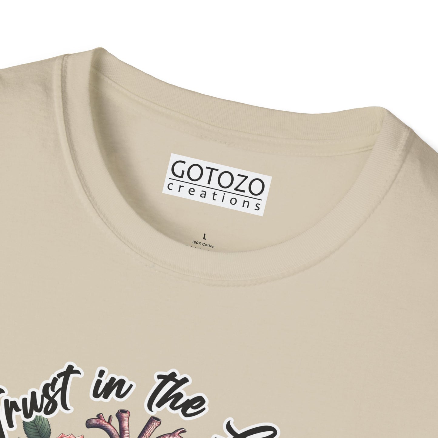 TRUST IN THE LORD WITH ALL YOUR HEART Tee-Shirt NEW!