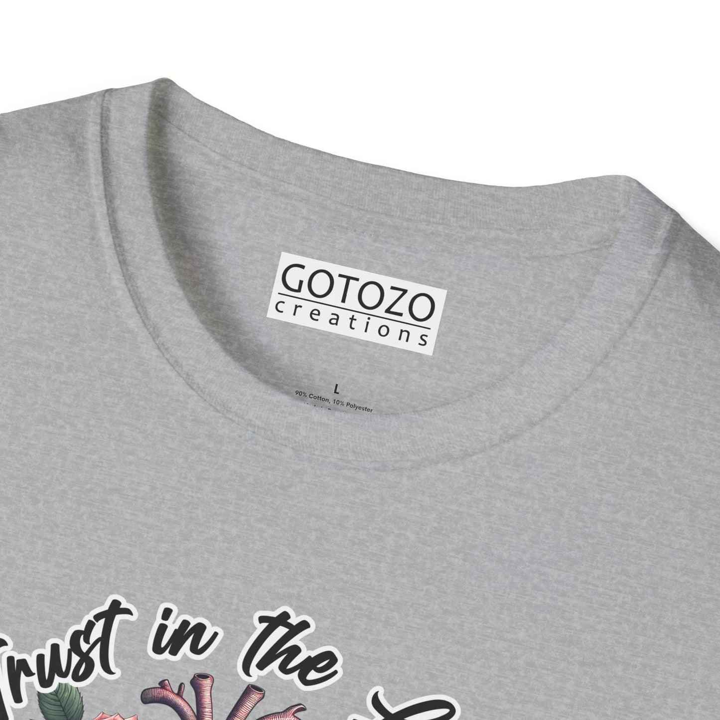 TRUST IN THE LORD WITH ALL YOUR HEART Tee-Shirt NEW!