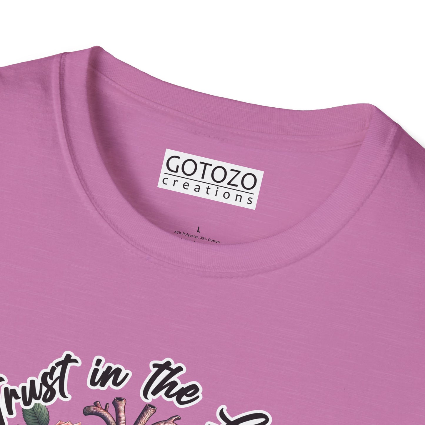 TRUST IN THE LORD WITH ALL YOUR HEART Tee-Shirt NEW!