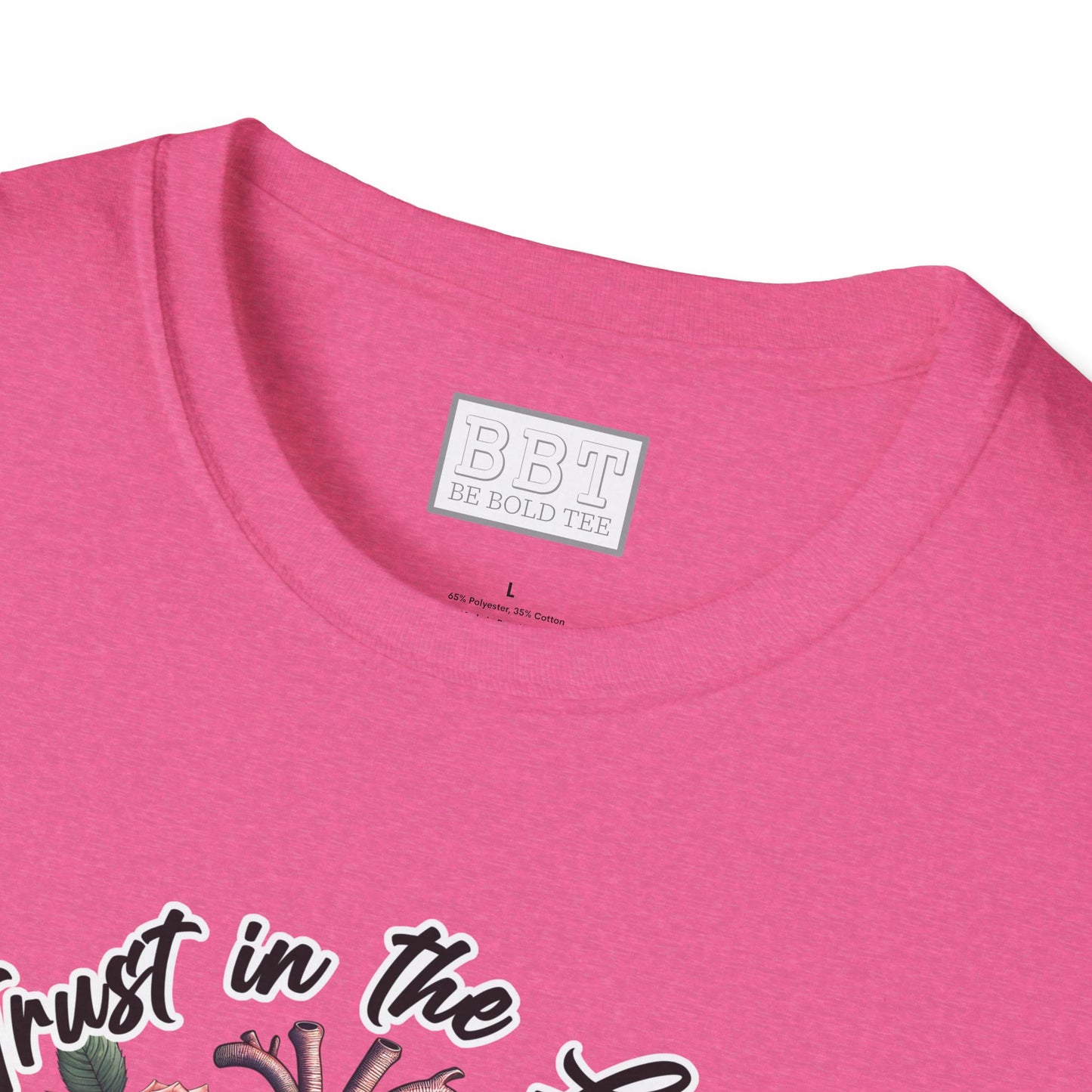 TRUST IN THE LORD WITH ALL YOUR HEART Tee-Shirt NEW!