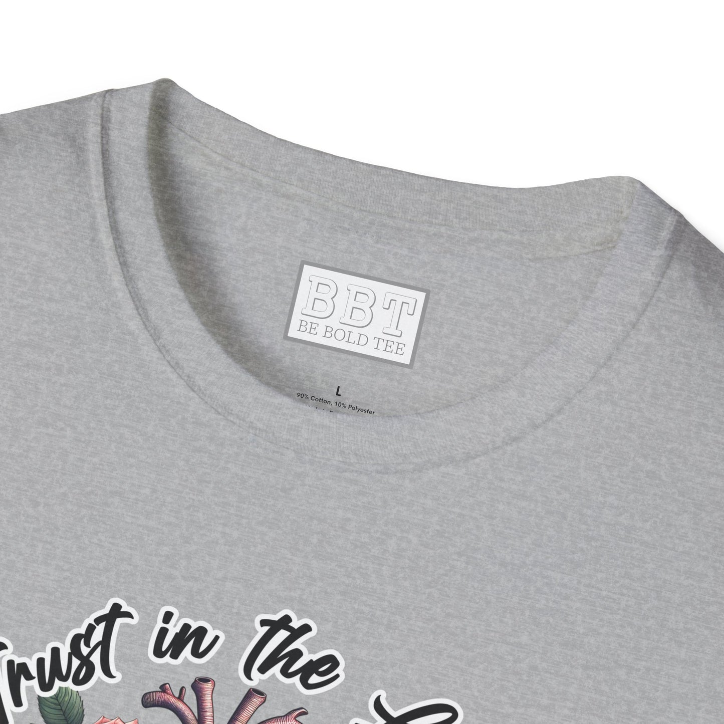 TRUST IN THE LORD WITH ALL YOUR HEART Tee-Shirt NEW!