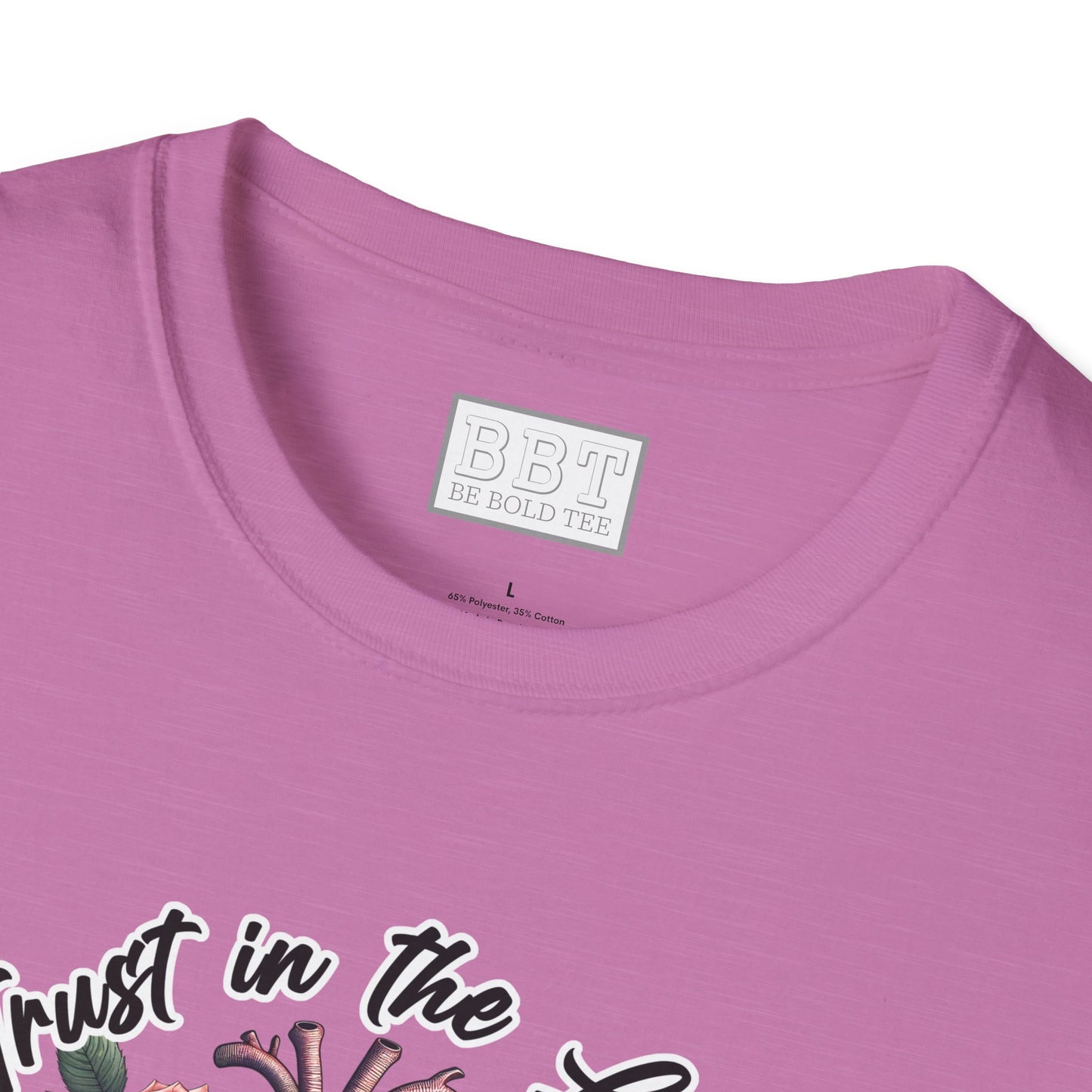 TRUST IN THE LORD WITH ALL YOUR HEART Tee-Shirt NEW!