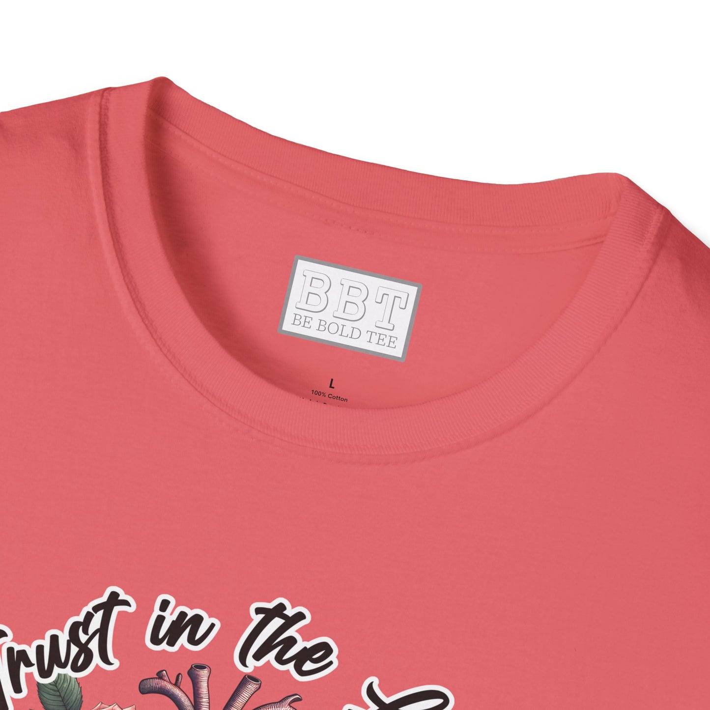 TRUST IN THE LORD WITH ALL YOUR HEART Tee-Shirt NEW!