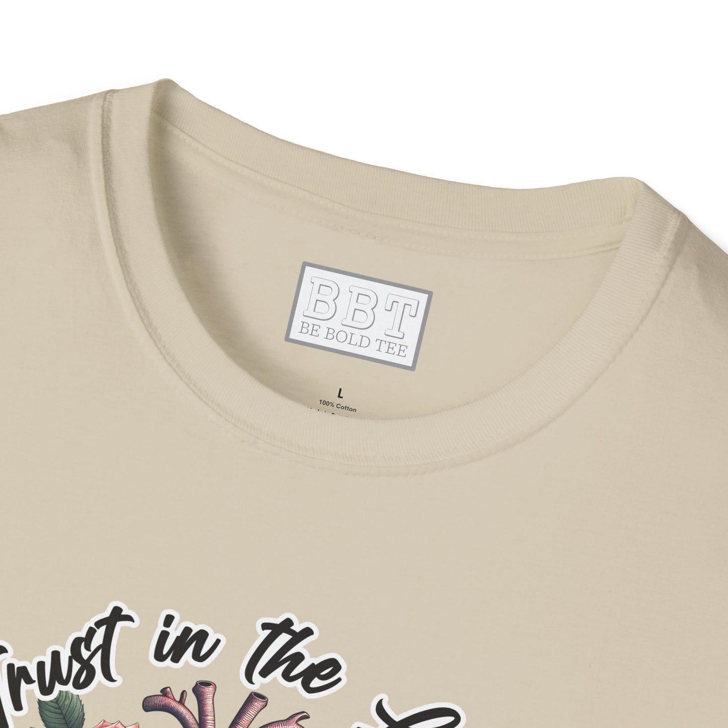 TRUST IN THE LORD WITH ALL YOUR HEART Tee-Shirt NEW!